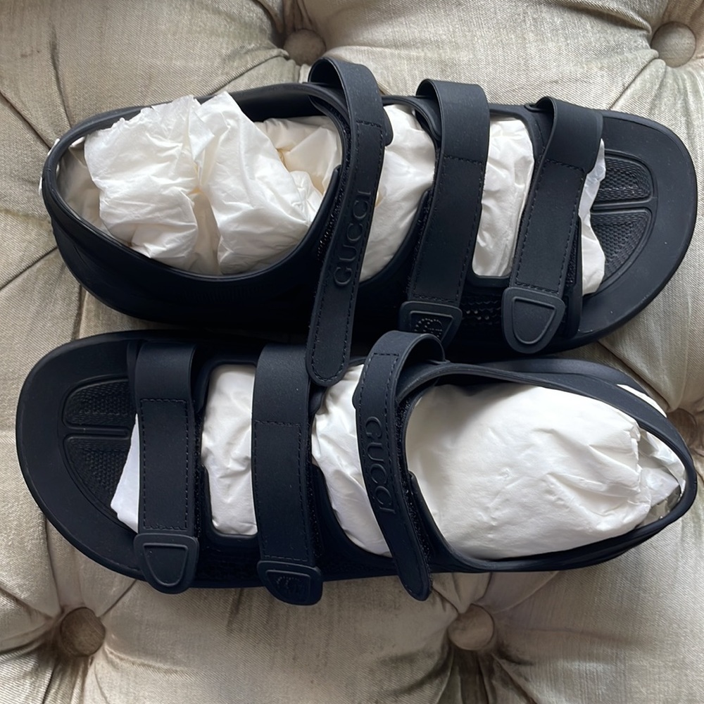 New authentic Gucci hiking sport sandal - Picture 9 of 15